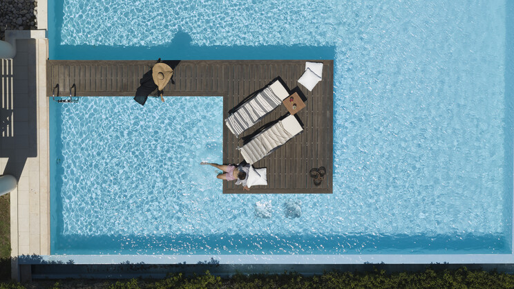 The Ixian Grand & All Suites